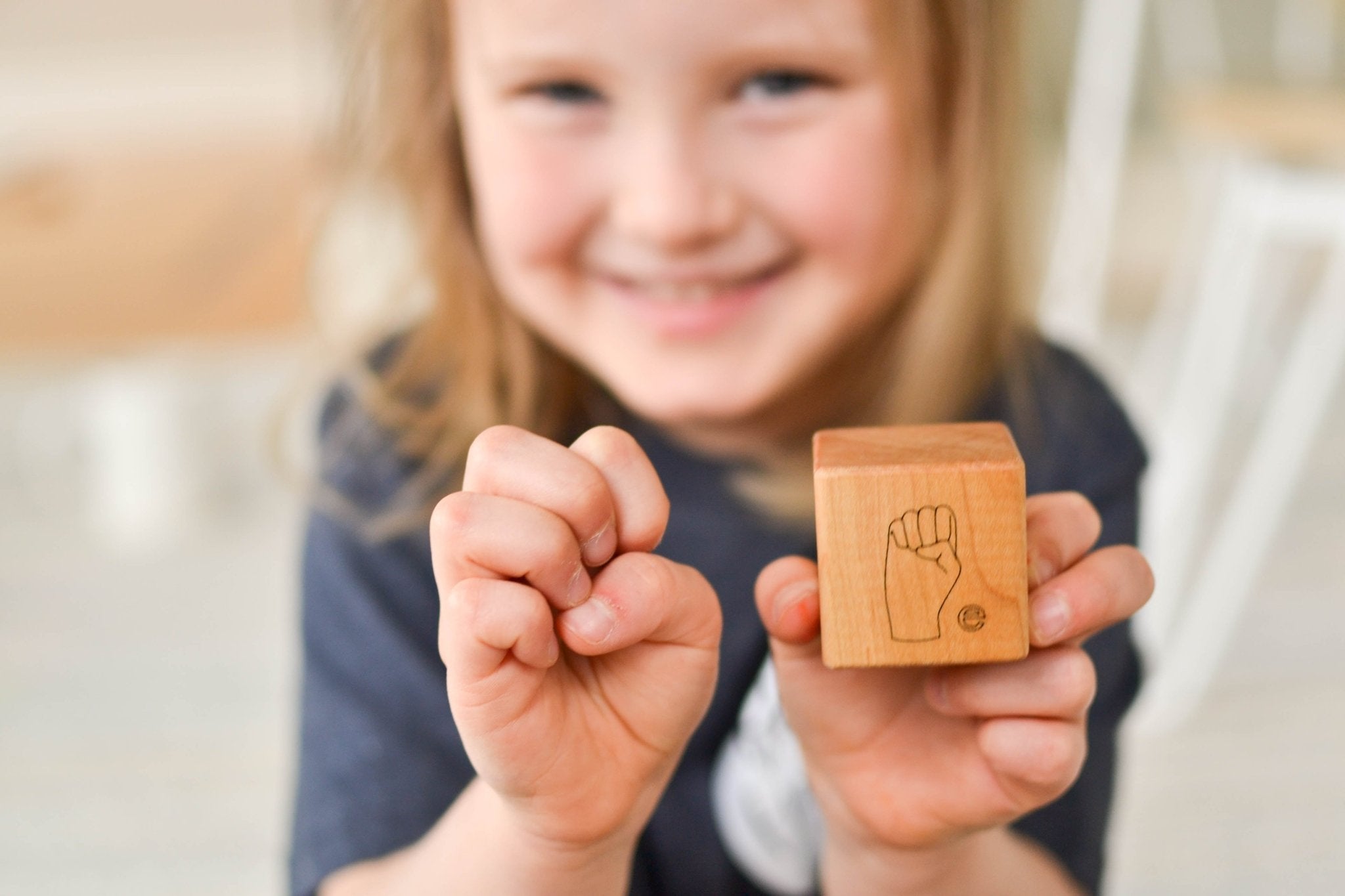 American Sign Language Blocks - Bannor-toys