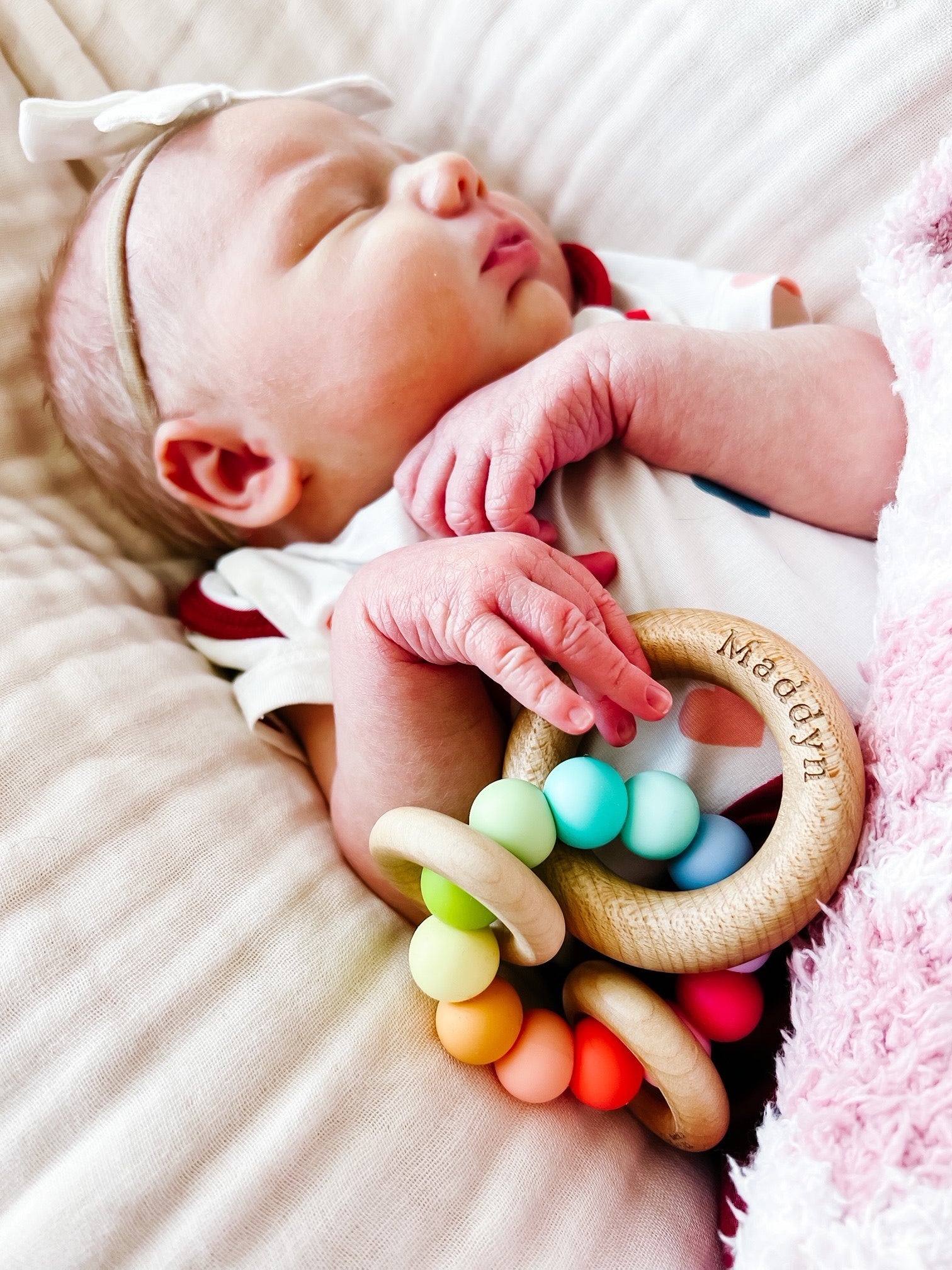 Saturn Ring Wooden Baby Teether - Bannor-toys