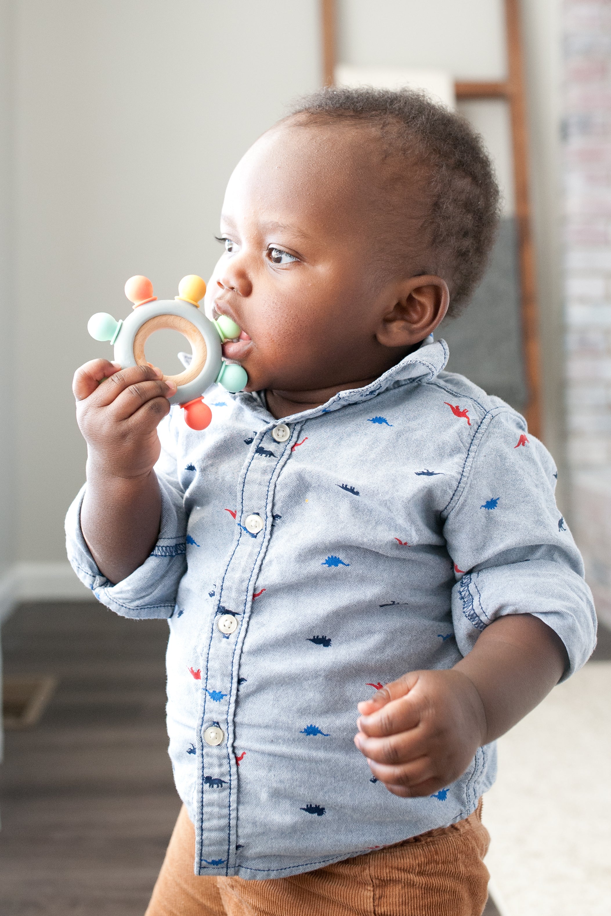 Captains Teether - Bannor-toys - toddler boy carrying a teether with him