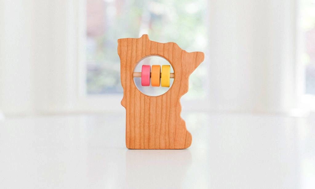 Minnesota Wooden Baby Rattle™ - Bannor-toys