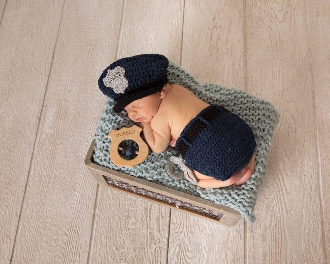 Shield Rattle - Bannor-toys - police baby - LEO baby