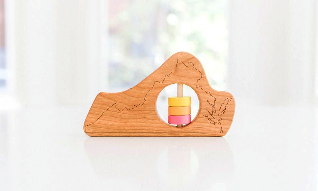 Virginia State Wooden Baby Rattle™ - Bannor-toys